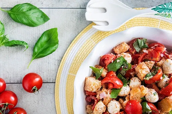 Caprese Panzanella Salad